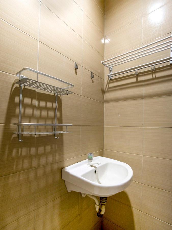 Oyo 3754 Prosperity Mansion Hotel Jakarta Ngoại thất bức ảnh