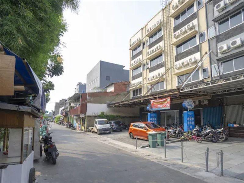 Oyo 3754 Prosperity Mansion Hotel Jakarta Ngoại thất bức ảnh