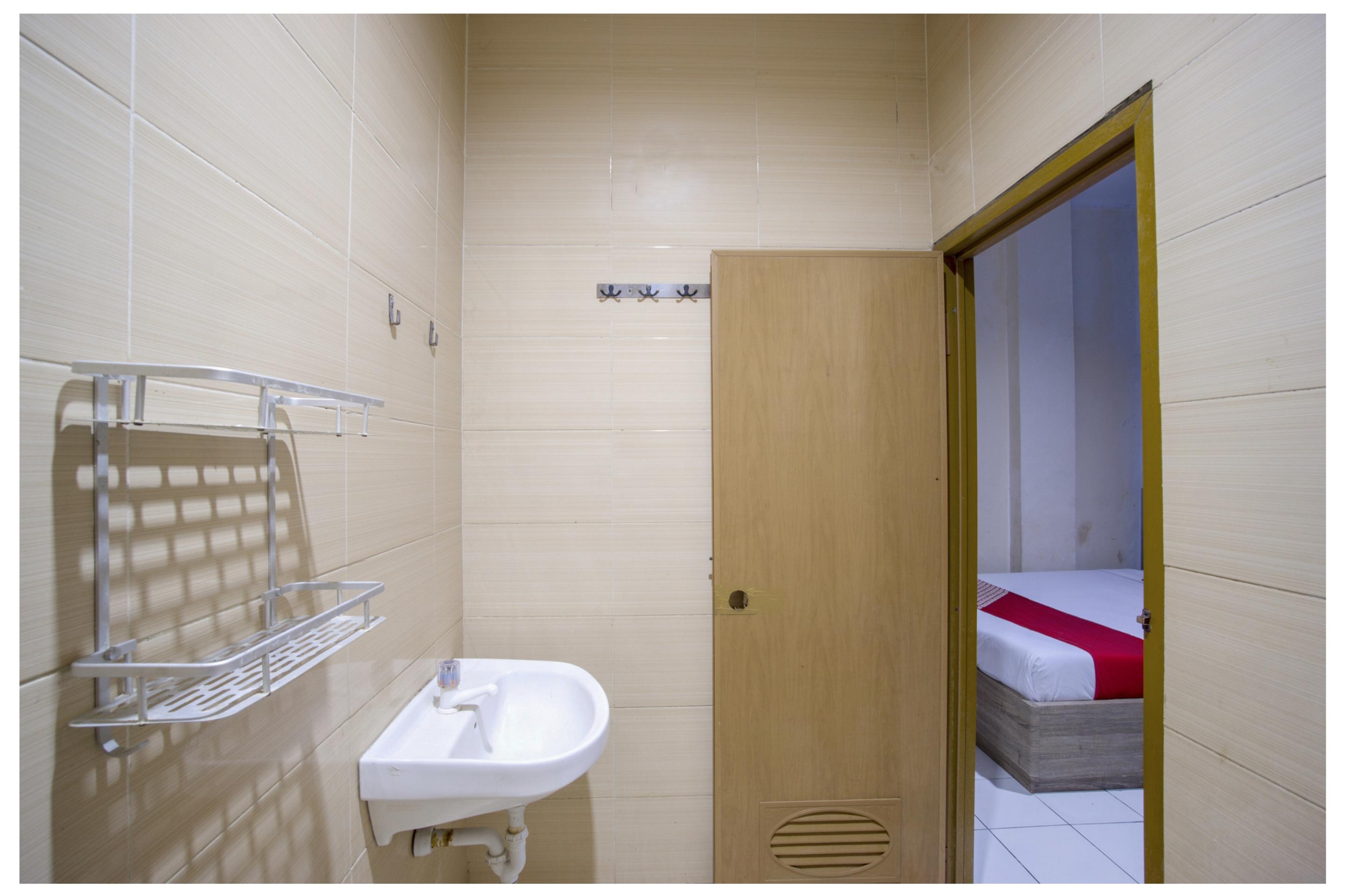 Oyo 3754 Prosperity Mansion Hotel Jakarta Ngoại thất bức ảnh
